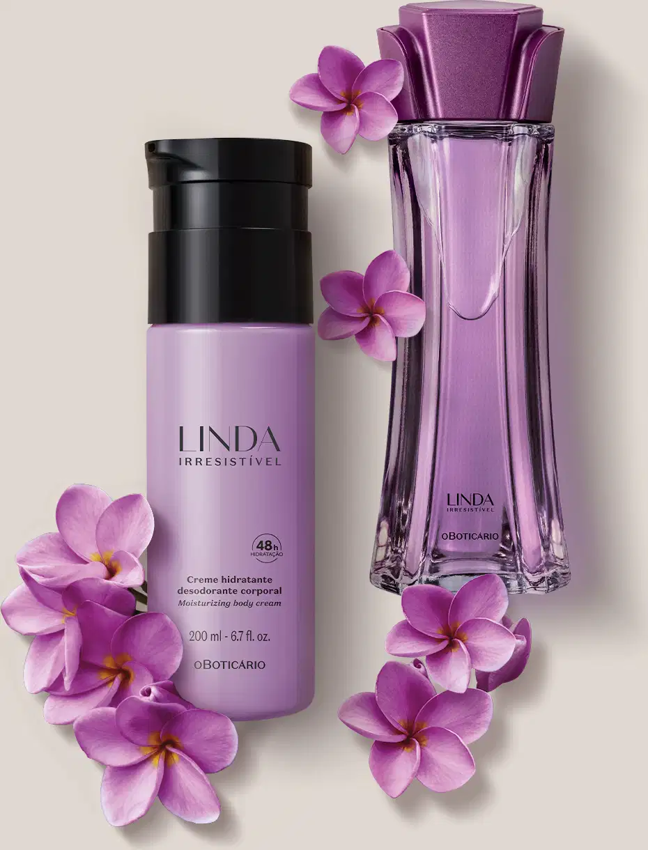Dois itens Linda Irresistível: vidro com liquido lilás e tampa roxa em formato de flor de desodorante colônia e um frasco lilás com tampa preta e letras roxas de loção hidratante corporal em um fundo lilás com flores roxas ao redor.