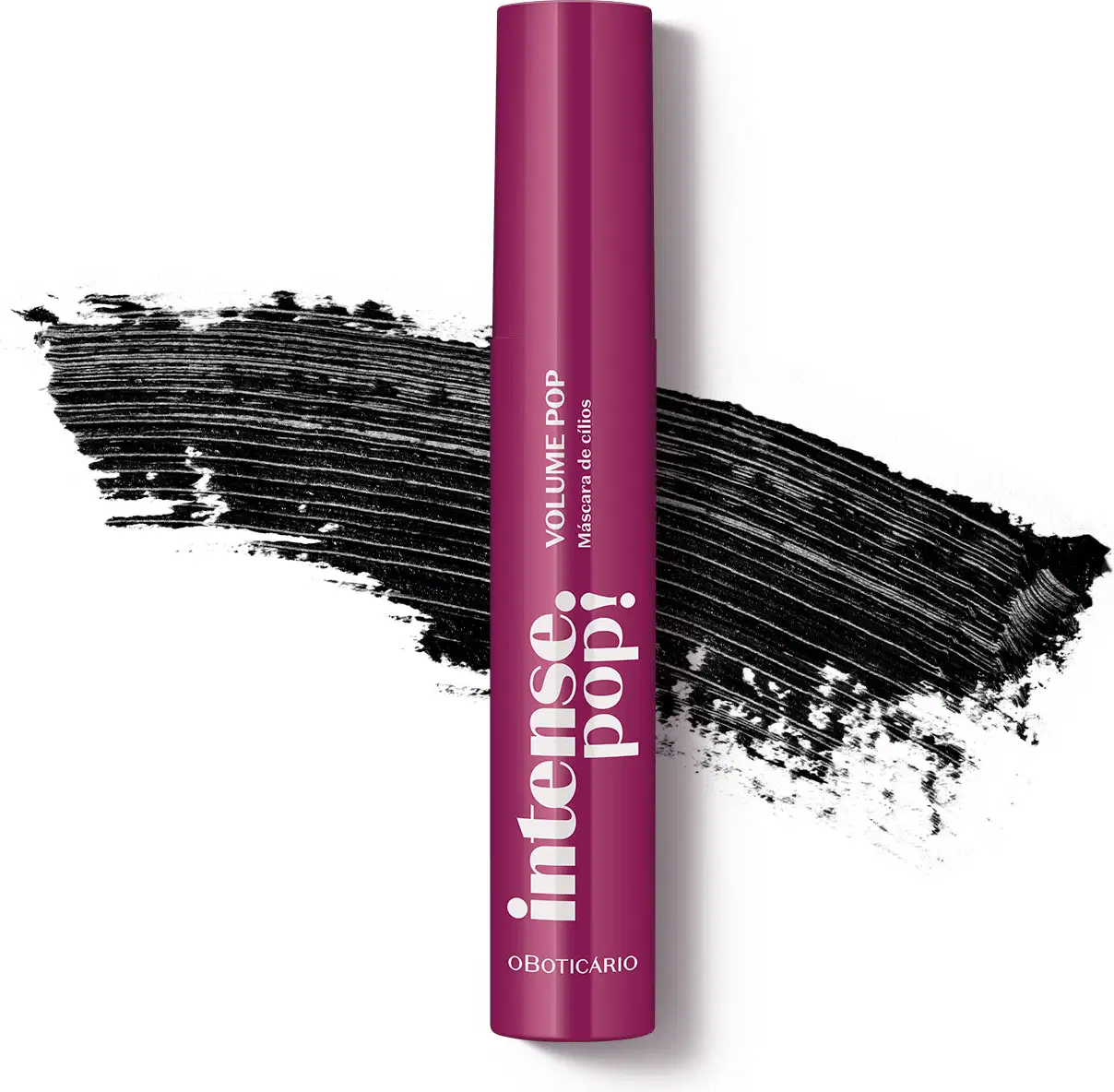 Frasco roxo com tampa na mesma cor e letras brancas de máscara para cílios na cor preta, da marca Intense Pop!. Atrás do produto, um rastro preto de alta pigmentação mostrando a intensidade da máscara.