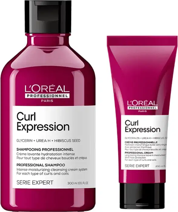 O conjunto de produtos L'Oréal Professionnel Curl Expression inclui um frasco de shampoo e um tubo de creme, ambos em tons de rosa vibrante.