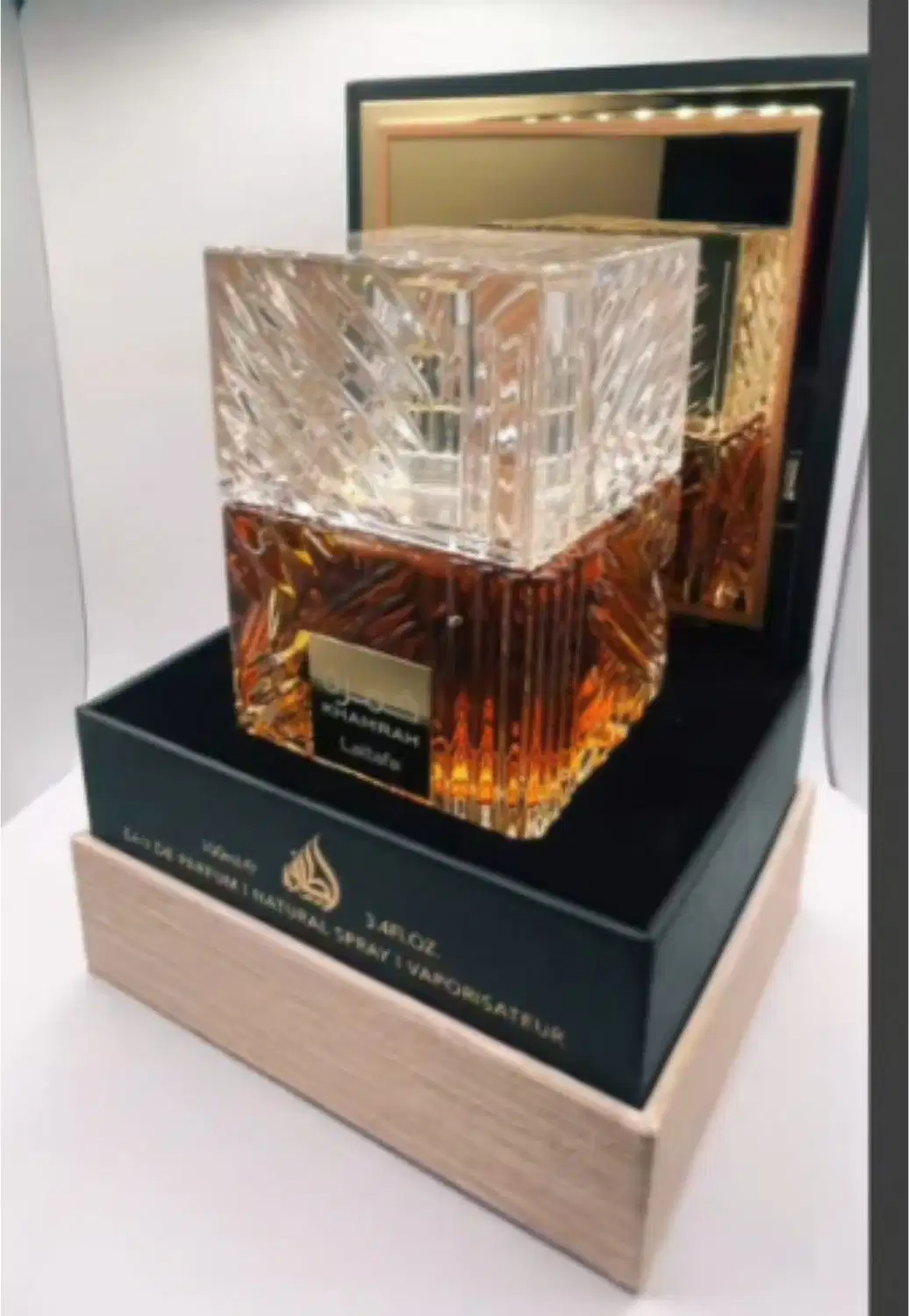 Perfume Khamrah da marca Lattafa.