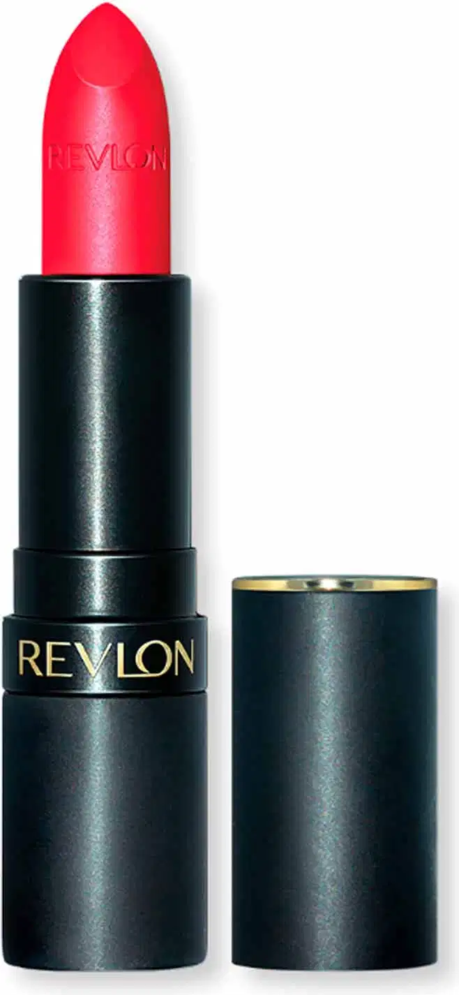 Batom em bala com embalagem toda preta e "Revlon" escrito em dourado.