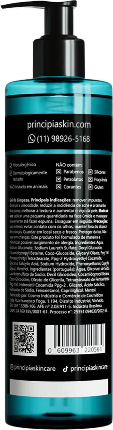 Gel de limpeza Principia em embalagem preta e azul com informações sobre sua composição, incluindo 13% de mix de tensoativos, 2% de ácido salicílico e 5% de glicerina, para tratar oleosidade, acne e poros dilatados.