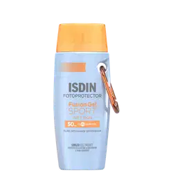 Frasco de protetor solar em gel da marca ISDIN, na cor azul claro e laranja, com rótulo indicando o nome "Fusion Gel SPORT" e proteção solar FPS 50.