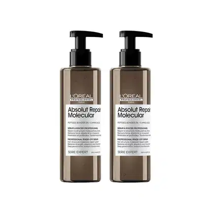 A imagem mostra dois frascos de plástico transparentes contendo um líquido marrom claro. Os frascos têm bombas dispensadoras pretas na parte superior. Eles pertencem à linha Serie Expert Absolut Repair Molecular da L'Oréal Professionnel.