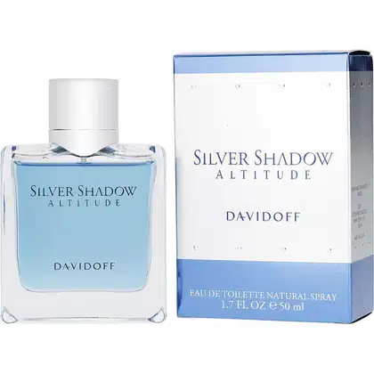 Frasco de perfume Davidoff Silver Shadow Altitude, com embalagem azul e branca. O produto é apresentado em um frasco de vidro com tampa branca e rótulo com o nome da fragrância.