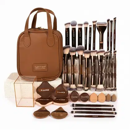 Imagem do produto Conjunto de Pincéis 38 peças MAANGE com Esponjasee Bolsa Marrom