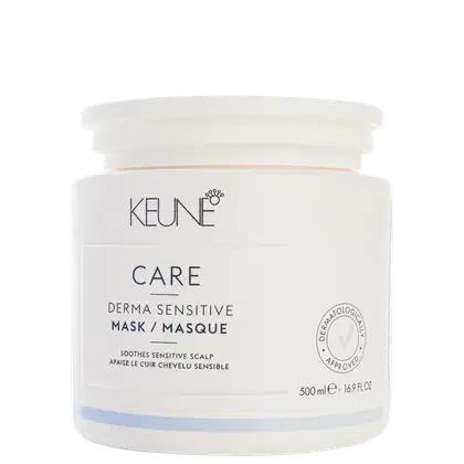 Frasco branco da linha Care da Keune, contendo máscara dermatologicamente aprovada para couro cabeludo sensível, com 500 ml de capacidade.