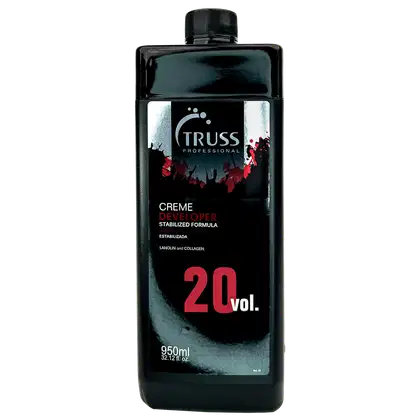 Frasco preto de 950ml da linha Truss Professional, contendo Creme Developer com fórmula estabilizada, enriquecido com lanolina e colágeno, indicando volume de 20 vol.