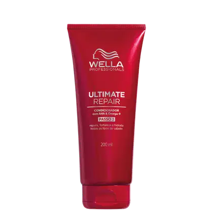 É um condicionador para cabelos da linha Ultimate Repair da marca Wella Professionals. O produto vem em um tubo plástico vermelho brilhante com a logomarca da Wella em branco. O rótulo indica que é o "Passo 2" da linha, tem capacidade de 200ml.