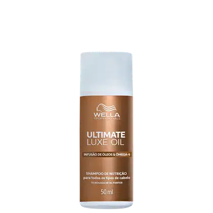 Shampoo da marca Wella Professionals, com rótulo branco e dourado, contendo "Ultimate Luxe Oil" e informações sobre a composição à base de óleos e ômega-9