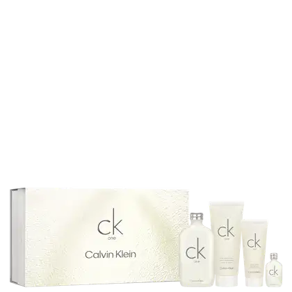 Caixa com 4 produtos da linha ck one.