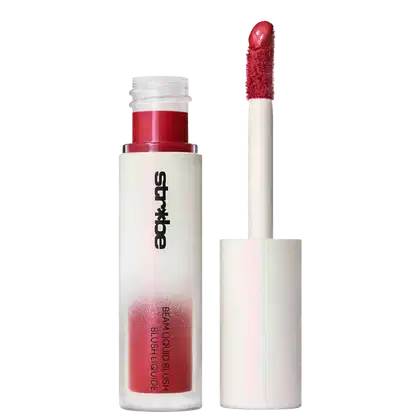 Blush Líquido M·A·C Strobe Good Vibes com a tampa ao lado, mostrando a cor do produto