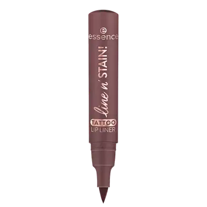 Essence Tattoo Lip Liner em embalagem cilíndrica de cor rosa escura, com texto em branco indicando o nome do produto e sua função.