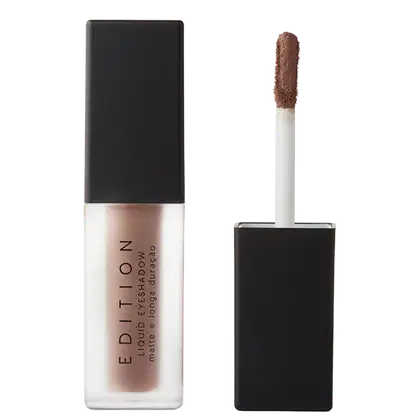 Sombra Líquida Edition Liquid Eyeshadow, da marca Océane. Cor marrom claro.
