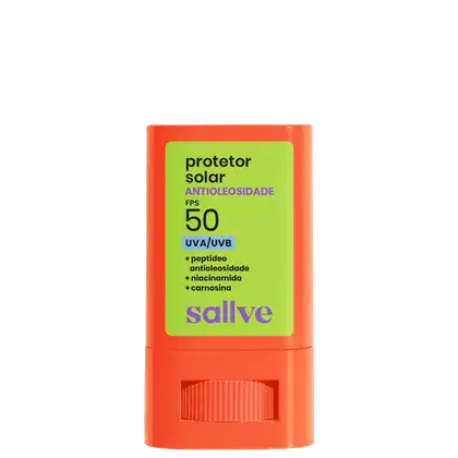 Protetor solar Sallve FPS 50 com antioleosidade, UVA/UVB, peptídeo antioléosidade, niacinamida e carnosina, em embalagem laranja e verde.