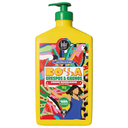 Creme modelador Bossa Crespos & Cachos da marca Lola From Rio, em embalagem plástica amarela com detalhes coloridos e ilustrações de uma mulher com cabelos cacheados.