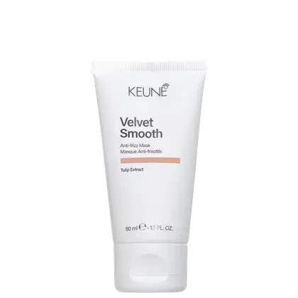 Tubo branco com rótulo da marca Keune, contendo o produto "Velvet Smooth Anti-frizz Mask" com extrato de tulipa, apresentado em embalagem de 50 ml.