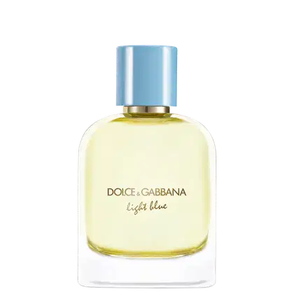 Frasco de item de perfumaria com tampa azul claro e rótulo com texto "Dolce & Gabbana Light Blue" em dourado. O frasco possui formato cilíndrico e contém um líquido amarelo claro.