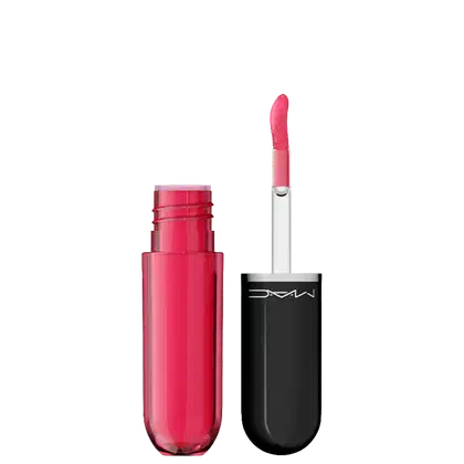 Batom líquido M·A·C em embalagem preta e rosa, com aplicador em forma de pincel. Produto com acabamento brilhante e cor rosa vibrante.