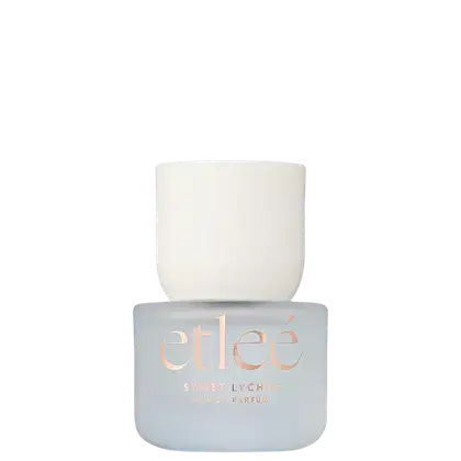 Frasco de perfume Etleé Sweet Lychee, com embalagem branca e cinza, exibindo o nome da marca e o aroma do produto em destaque.