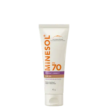 Protetor solar facial MineSol FPS 70 Pigment Correct Cor 3.0 em embalagem de tubo branco e laranja, com rótulo indicando propriedades de correção de pigmentação e textura ultraleve.