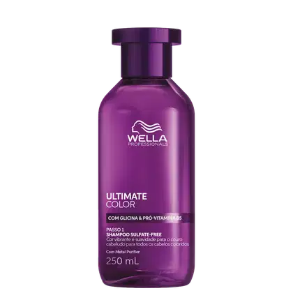 Frasco de shampoo da linha Ultimate Color da Wella Professionals, com 250 ml, em embalagem roxa com detalhes em branco, contendo informações sobre a fórmula com glicina e pró-vitamina B5.