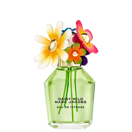 Frasco de perfume verde da linha Daisy Wild da Marc Jacobs, com tampa e flores coloridas decorativas, exibindo o nome da fragrância "Eau So Intense" em letras pretas.