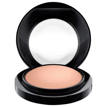 Imagem do produto M·A·C Mineralize Cosmic Force - Blush Luminoso 3,5g