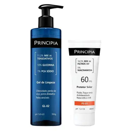 Gel de limpeza Principia com 11,5% de tensoativos, 10% de glicerina e 1% de PCA sódio, em embalagem azul com bomba preta. Protetor solar Principia com FPS 60, 16,5% de filtros UV e 5% de niacinamida, em embalagem branca.
