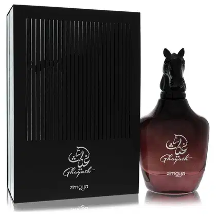 Frasco de perfume Zimaya da marca Ghayath, em embalagem preta com detalhes em vermelho escuro. O frasco possui formato de cavalo e a caixa apresenta o logotipo da marca em destaque.