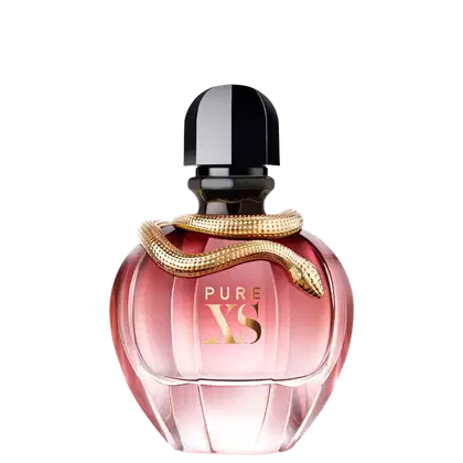 Frasco de perfume Paco Rabanne Pure XS, com formato arredondado em tons de rosa e detalhes dourados, incluindo uma tampa em formato de cobra dourada.