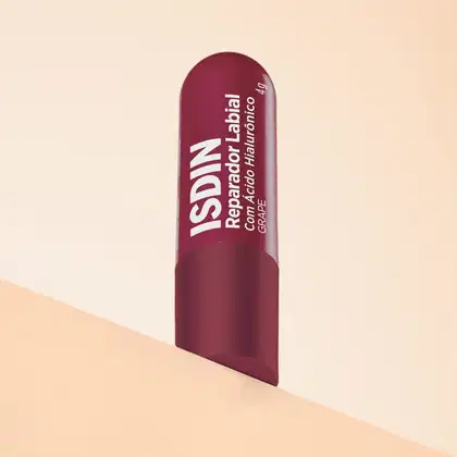 Imagem do produto ISDIN Labial Stick Grape - Reparador Labial 4g