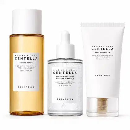 Imagem do produto Kit Skin1004 Madagascar Centella: Tônico Facial 210ml, Ampola de Cápsula Iluminadora 100ml e Creme Facial 75ml