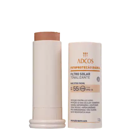 A imagem mostra o Protetor Solar com Cor Fotoproteção Diária Tonalizante Stick FPS 55 da marca Adcos.