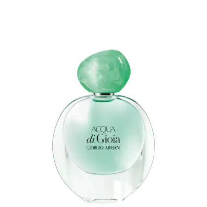 Frasco de perfume Acqua di Gioia da Giorgio Armani, com tampa em formato de pedra verde translúcida sobre um frasco de vidro transparente. Rótulo com o nome da fragrância em letras pretas.