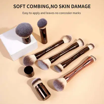 Imagem do produto Conjunto de 21 Pincéis de Maquiagem Profissional MAANGE com Bolsa Dourado