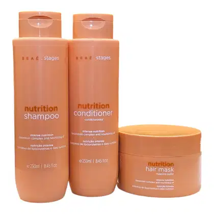 Três produtos da marca Braé: shampoo, condicionador e máscara capilar da linha Nutrition, em embalagens laranja com detalhes em branco e texto descritivo.