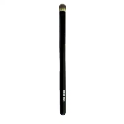 Pincel de maquiagem preto com cerdas claras, utilizado para aplicação de produtos cosméticos. O pincel possui um cabo longo e cilíndrico, com a extremidade arredondada para facilitar o manuseio.