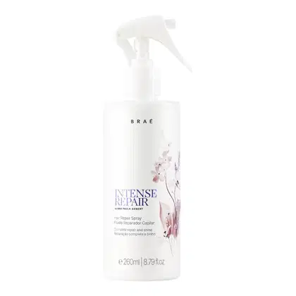 Frasco branco de spray para reparação capilar da marca Braé, com rótulo destacando o nome "Intense Repair" e informações sobre o produto em diferentes idiomas.