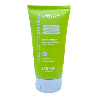 Hidratante corporal da marca Labotrat, em embalagem plástica verde e branca, com rótulo destacando ingredientes como ácido glicólico, esqualano e nano vitamina C. Promete acelerar a reparação da pele, maior elasticidade e hidratação intensa.
