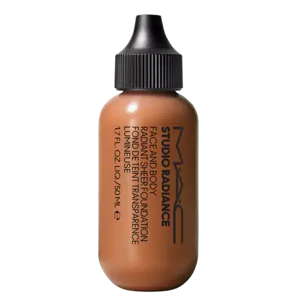 Imagem do produto M·A·C Studio Radiance Face and Body Radiant Sheer Foundation C7 - Base Líquida 50ml