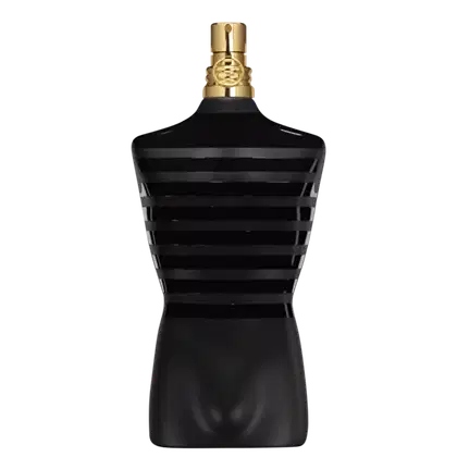 A imagem mostra o perfume Le Male Le Parfum Jean Paul Gaultier um frasco preto e dourado com design em formato inspirado no torso masculino icônico da maison