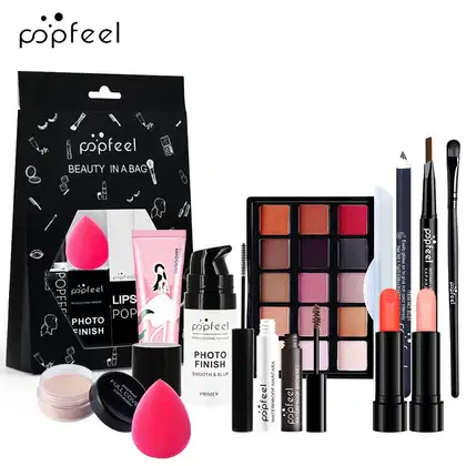 Imagem do produto Kit de Maquiagem com Maleta sombras, blushes, bastões, pincéis 2