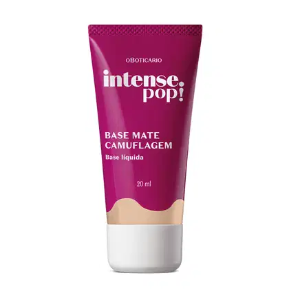 Frasco em tons de roxo e bege claro com tampa e letras brancas contendo 20ml de base mate Camuflagem na cor 100 da marca Intense Pop! 