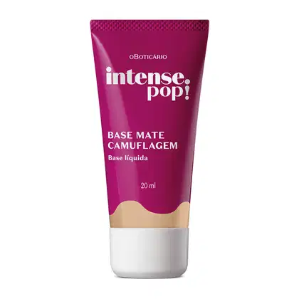 Frasco em tons de roxo e bege com tampa e letras brancas contendo 20ml de base mate Camuflagem na cor 160 da marca Intense Pop! 