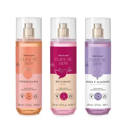 Três body splash Cuide-se Bem: um laranja e rosa e pêssego ilustrado da linha Pessegura, um vermelho e rosa com beija-flor ilustrado da linha Beijinho e outro azul e branco com flor de algodão ilustrada da linha Rosa e Algodão. Todos eles com 200ml.