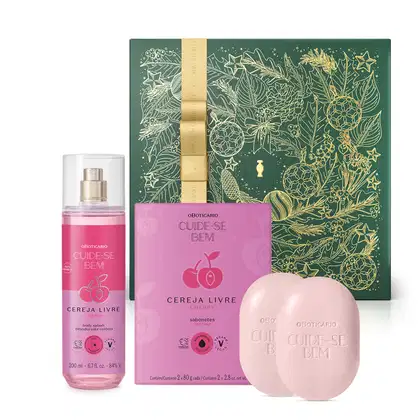 Imagem do Combo Cuide-se Bem Cereja Livre com body splash em embalagem transparente com líquido rosa, caixa lilás com ilustração de cereja, dois sabonetes em barra em formato oval lilás e uma caixa presenteável verde com fita e ilustração douradas.
