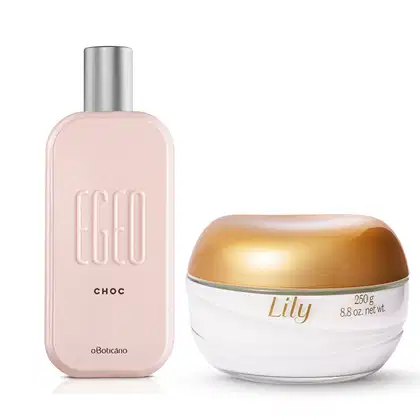 Imagem de um vidro rosa-claro com tampa prateada escrito Egeo Choc contendo desodorante colônia e um pote de vidro com conteúdo branco e tampa dourada com creme acetinado corporal Lily;