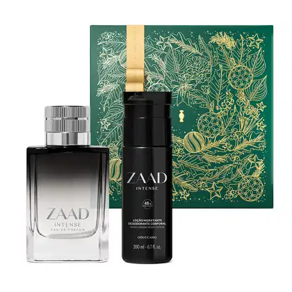 Imagem de item de perfumaria da marca Zaad Intense em embalagem transparente e preta com tampa prateada, acompanhado de frasco preto com texto "Loção Hidratante Corporal" e uma caixa com fundo azul decorada com folhagens douradas.