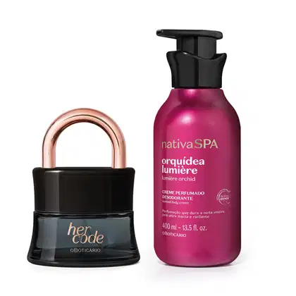 Imagem de frasco preto da fragrância Her Code, com letras e detalhe dourados e Creme Perfumado Nativa Spa Orquídea Lumiére, com seu frasco roxo, tampa preta e letras douradas e brancas. Um kit destinado para mulheres intensas.